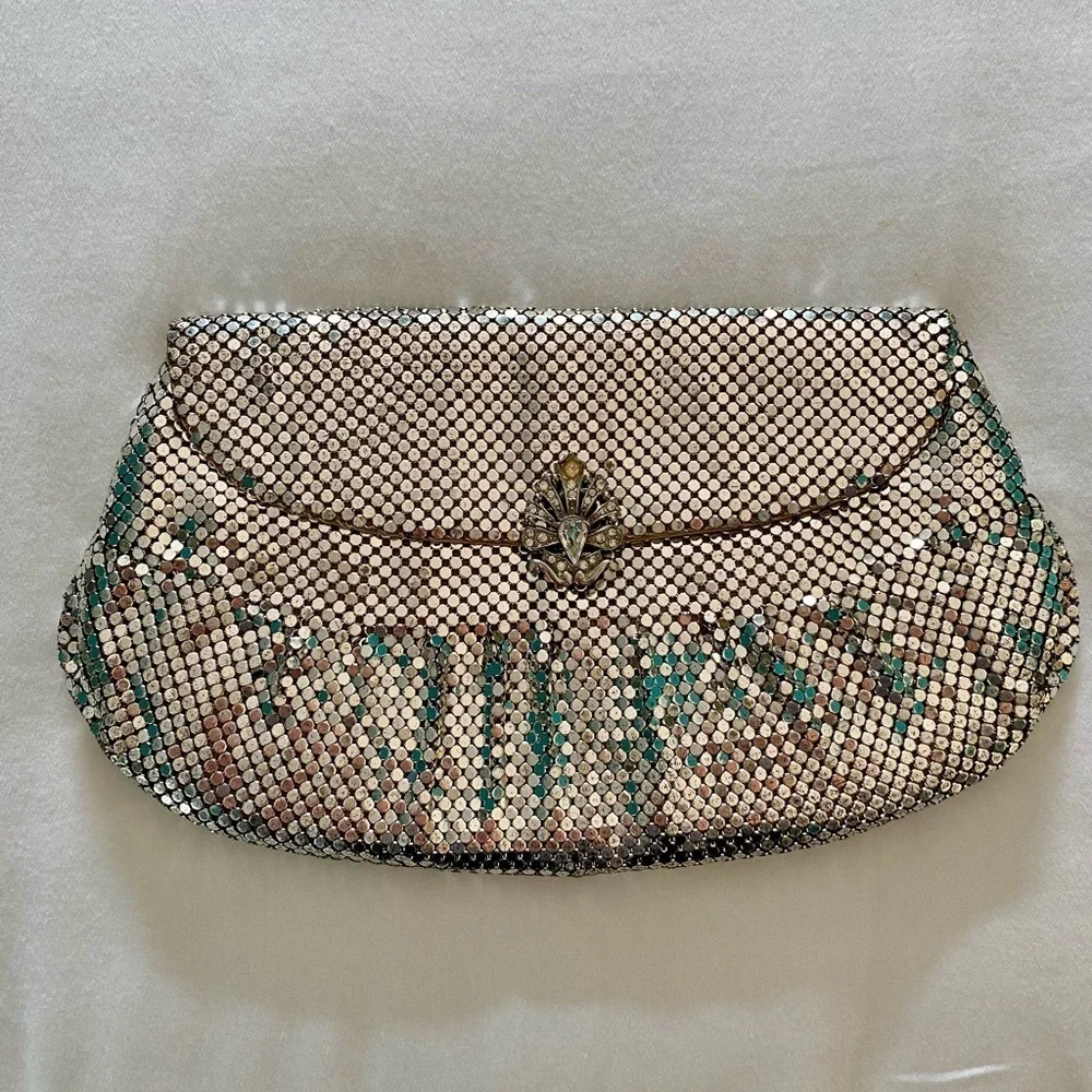 Whiting & Davis Co. Vintage Silver Mesh Evening Bag Clutch Rhinestone Closure